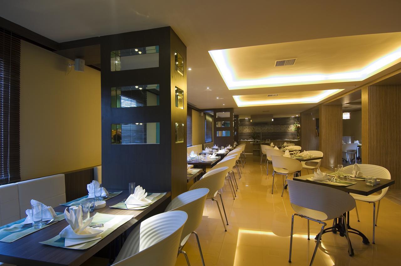 Mapple Whitefield Bangalore Restaurante foto